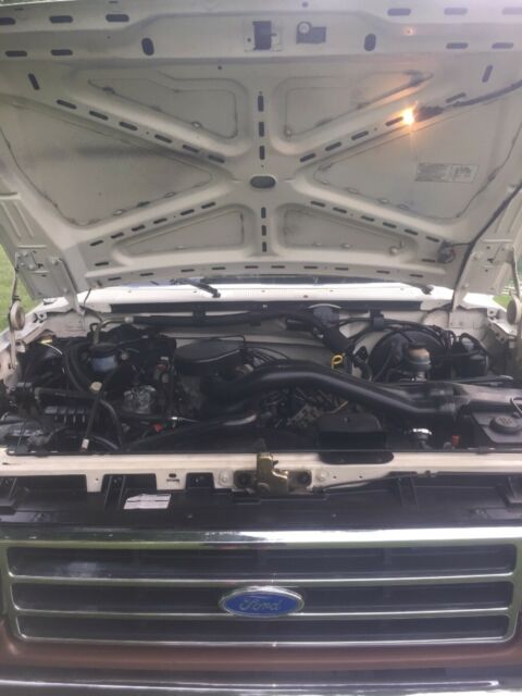 1990 Ford F-150 Lariat XLT - photo 9