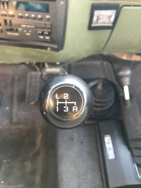 1990 Chevrolet Suburban Scottsdale - photo 7