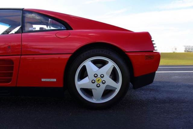 1990 Ferrari 348 GTS - photo 5