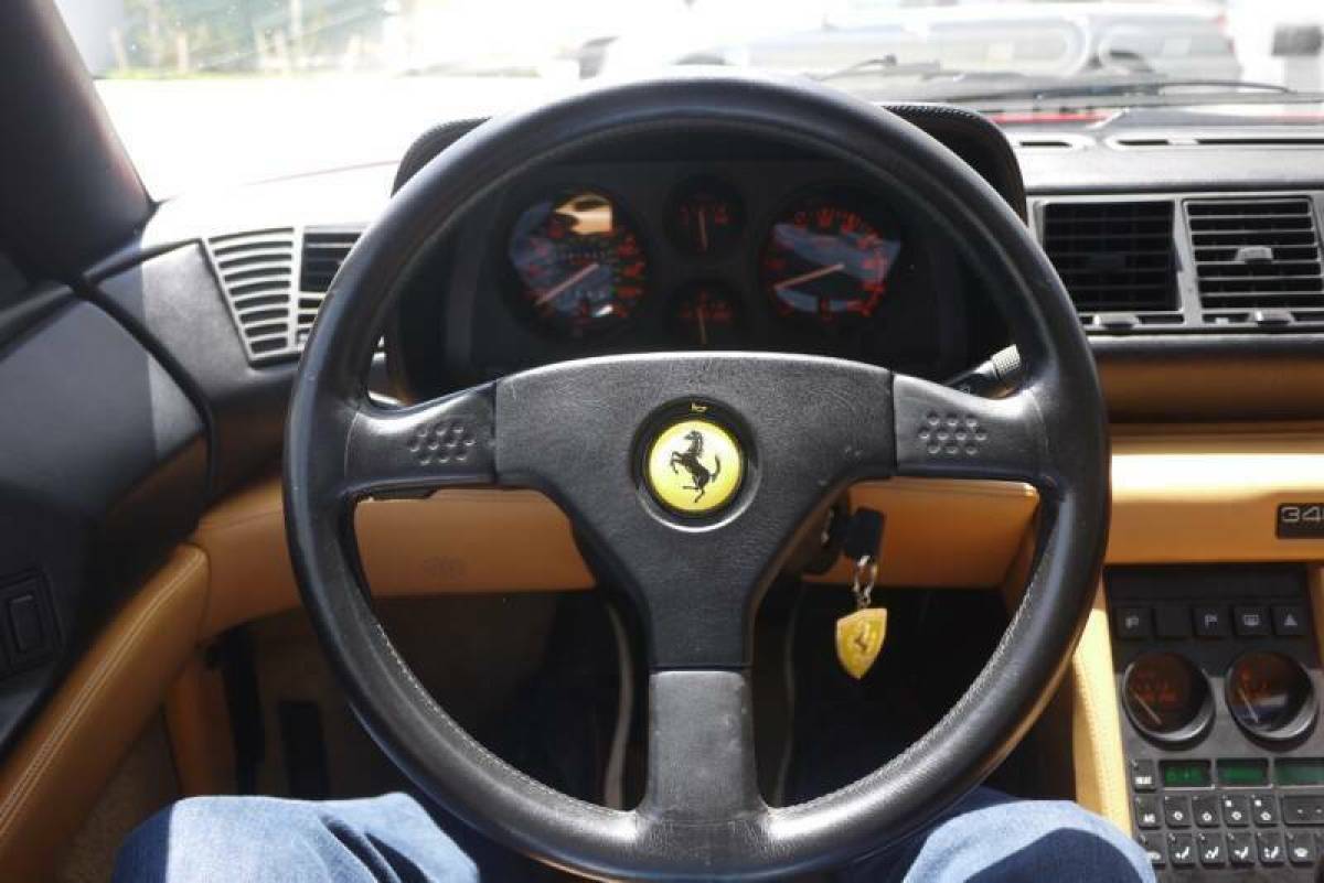 1990 Ferrari 348 TS - photo 12