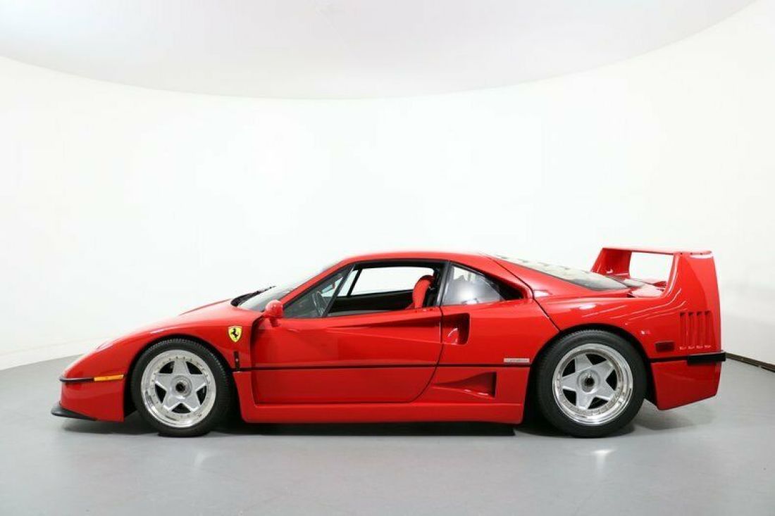 1990 Ferrari F40 - photo 9