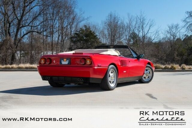 1990 Ferrari Mondial T -- - photo 3