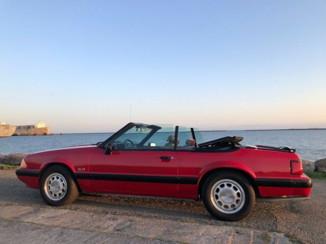 1990 Ford Mustang LX - photo 3