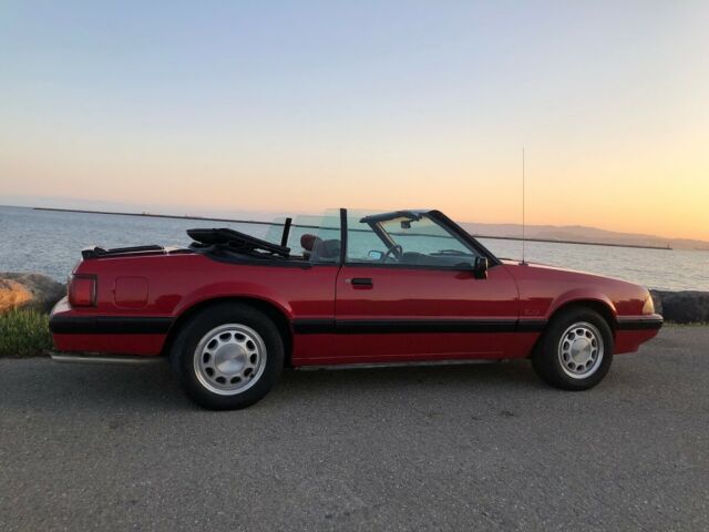 1990 Ford Mustang LX - photo 8