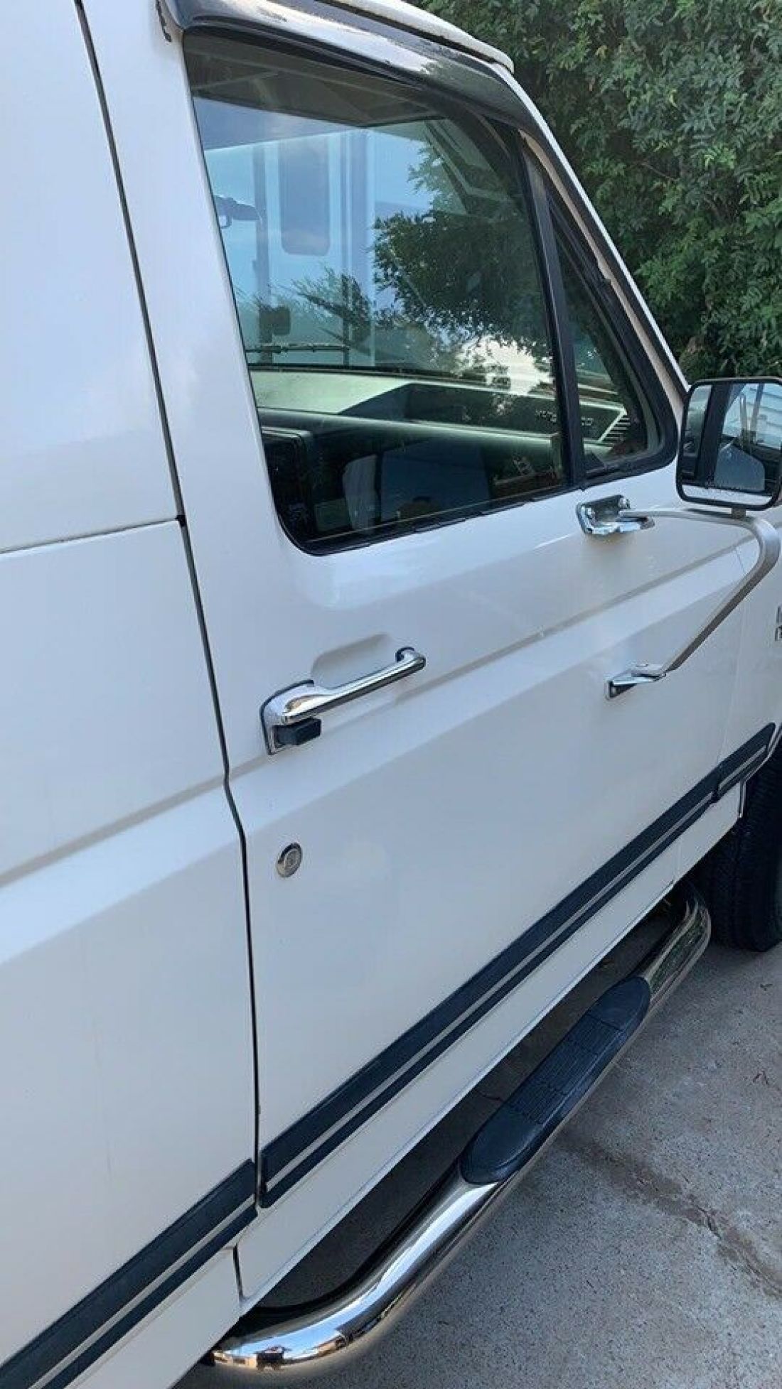 1990 Ford Bronco XLT Lariat - photo 6