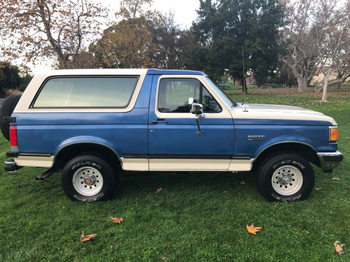1990 Ford Bronco XLT - photo 8