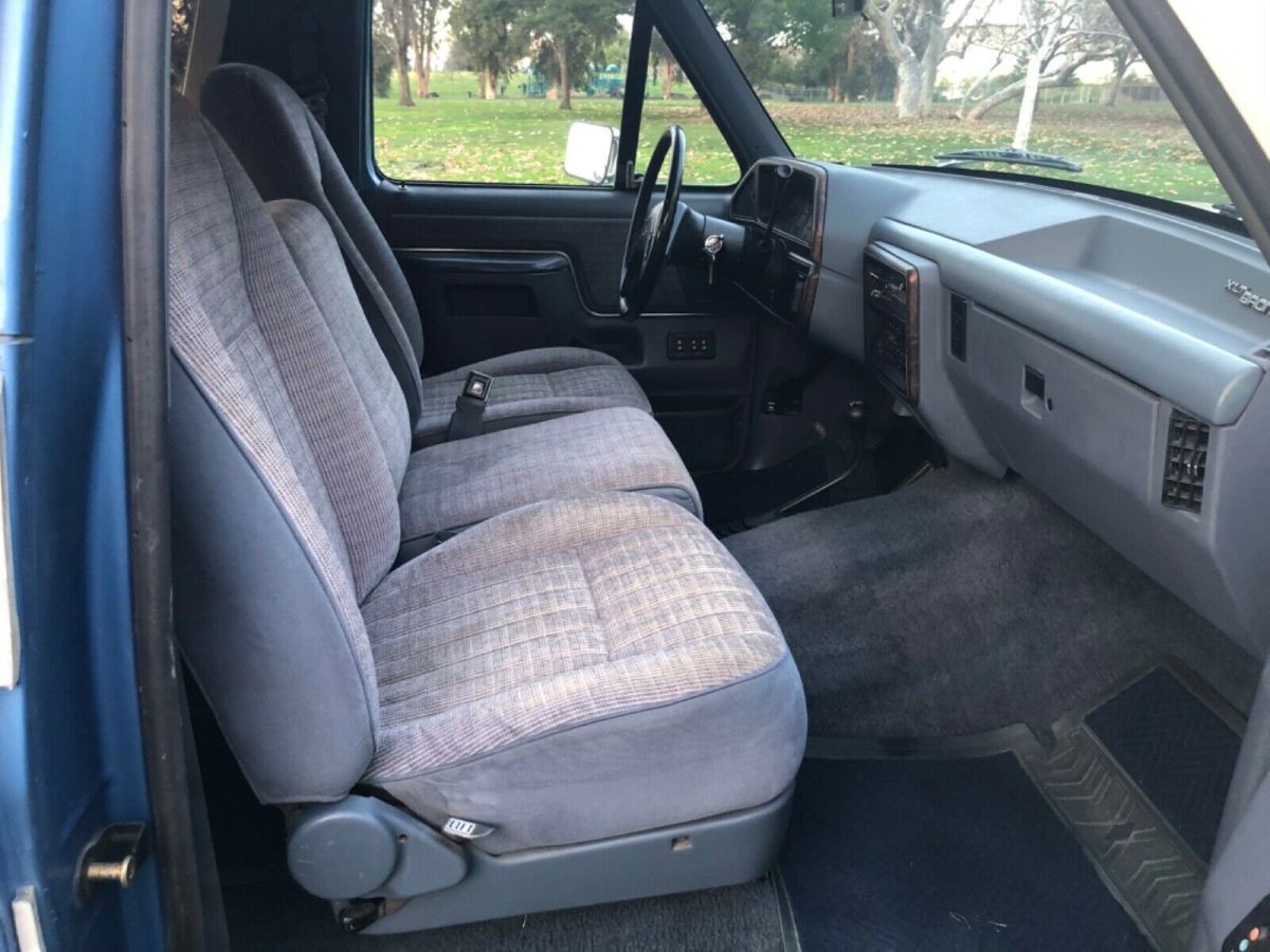 1990 Ford Bronco XLT - photo 9