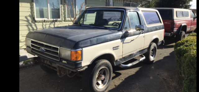 1990 Ford Bronco XLT