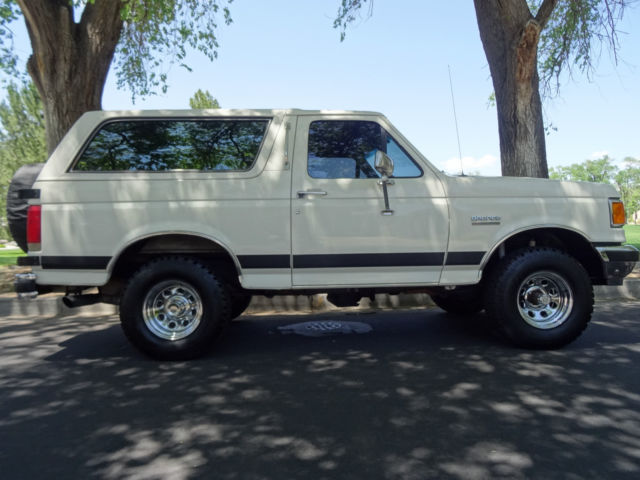 1990 Ford Bronco 4x4 Full Size V-8 Automatic Removable Top Clean 1990 Ford Bronco XLT