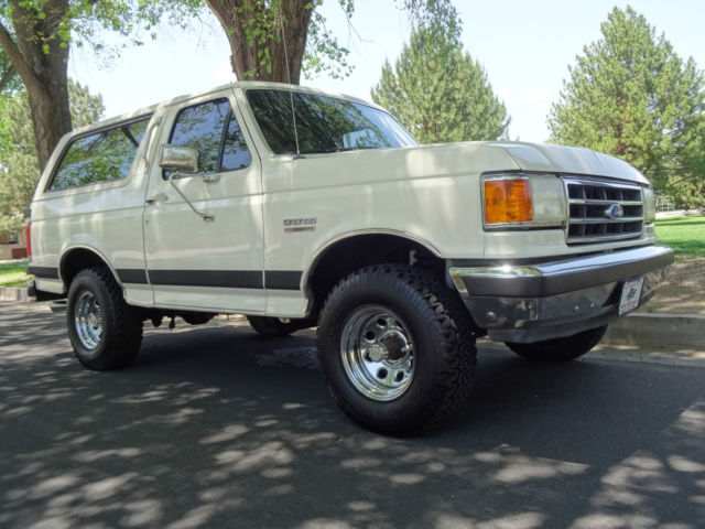 1990 Ford Bronco XLT - photo 2
