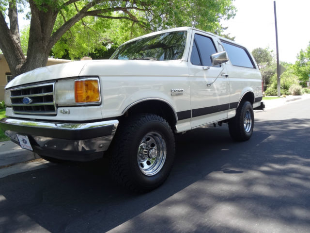1990 Ford Bronco XLT - photo 8