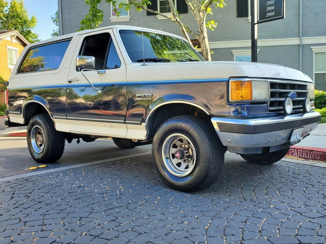1990 Ford Bronco XLT - photo 6