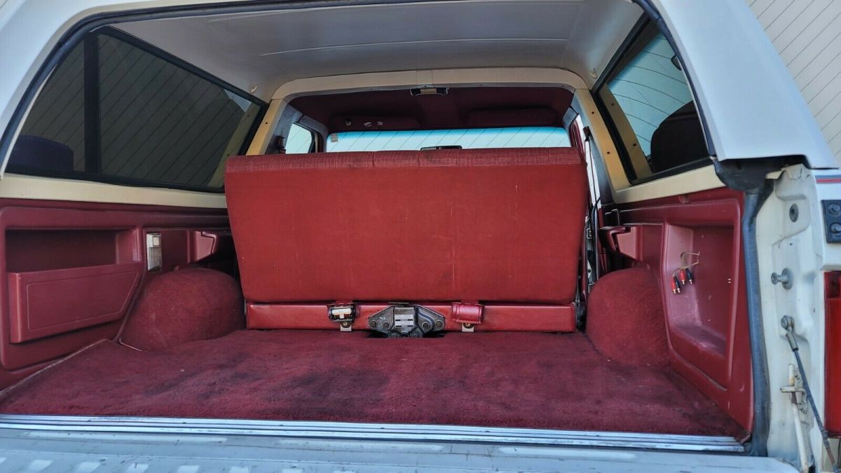 1990 Ford Bronco - photo 8