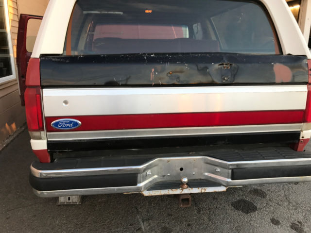 1990 Ford Bronco XLT - photo 3