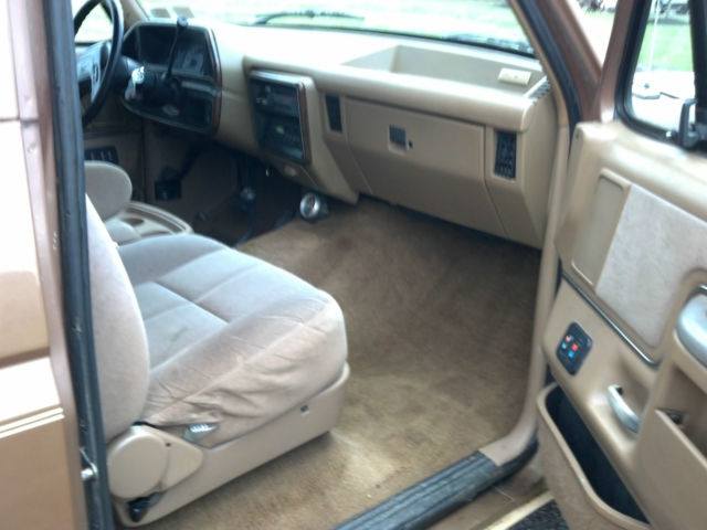 1990 Ford Bronco - photo 10