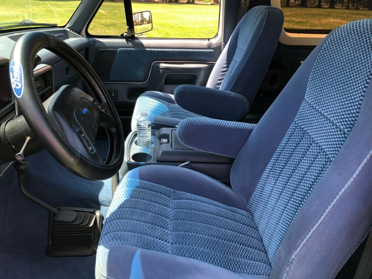 1990 Ford Bronco XLT - photo 13