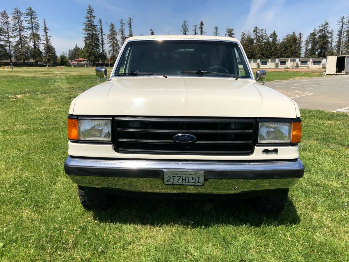 1990 Ford Bronco XLT - photo 4
