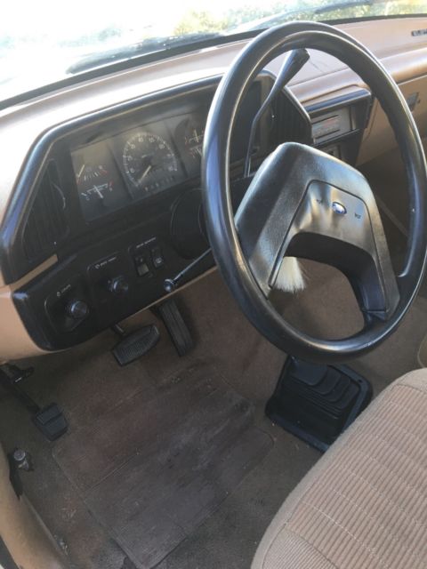 1990 Ford Bronco Custom - photo 11