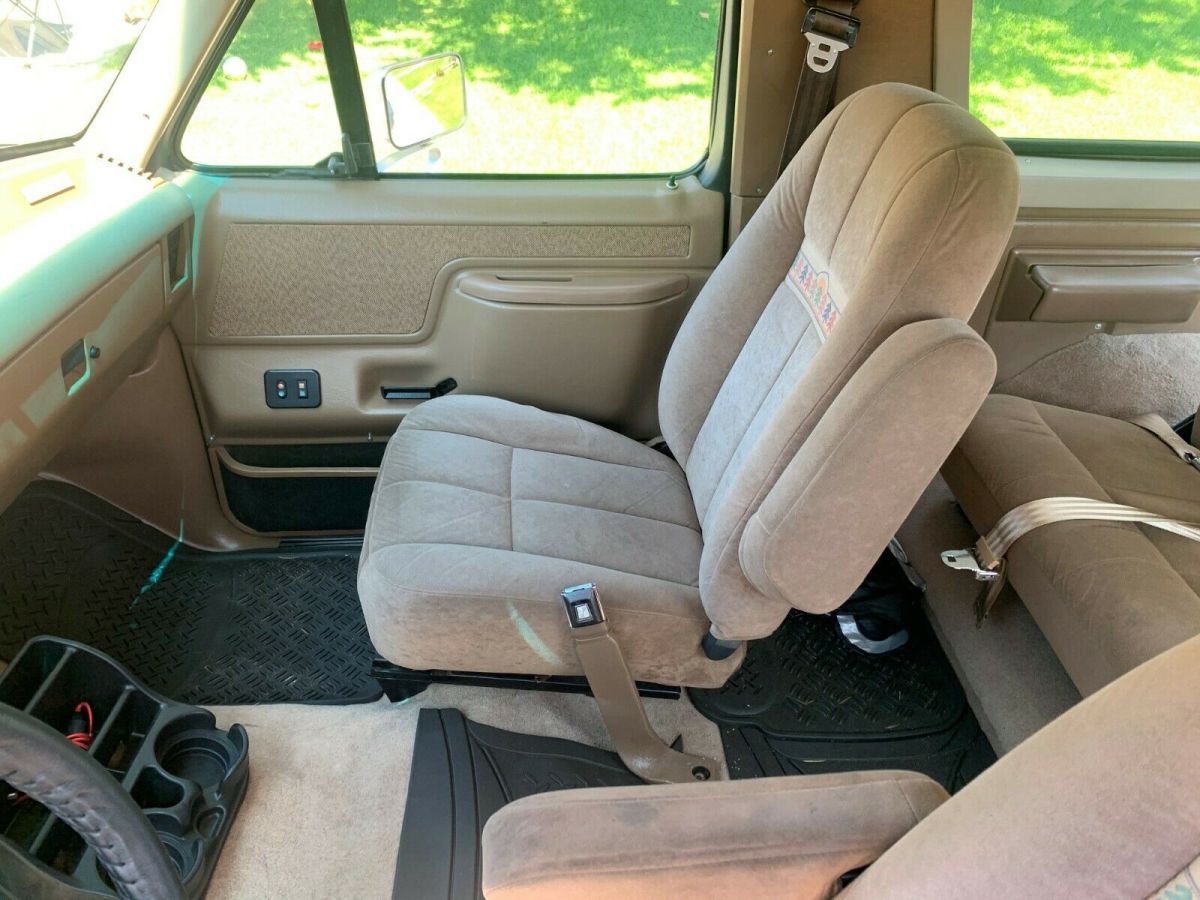1990 Ford Bronco Eddie Bauer XLT - photo 8