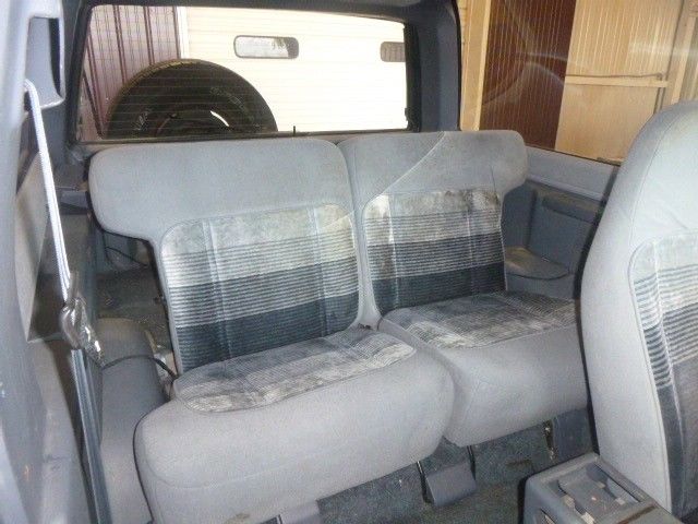 1990 Ford Bronco XLT 4WD - photo 12
