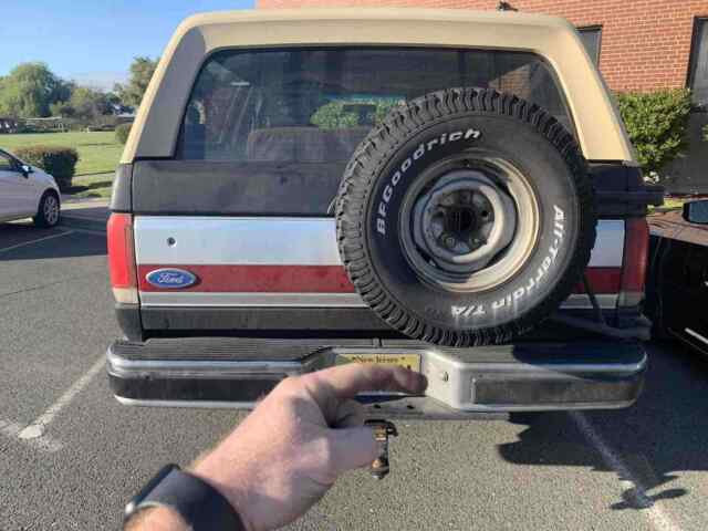 1990 Ford Bronco U100 - photo 2