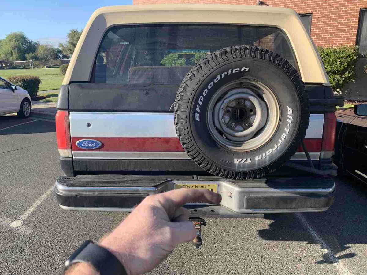 1990 Ford Bronco U100 - photo 3
