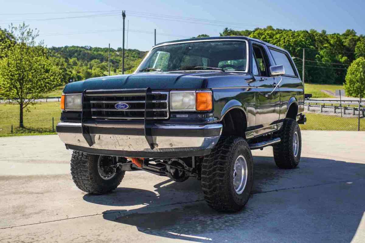 1990 Ford Bronco U100 - photo 3
