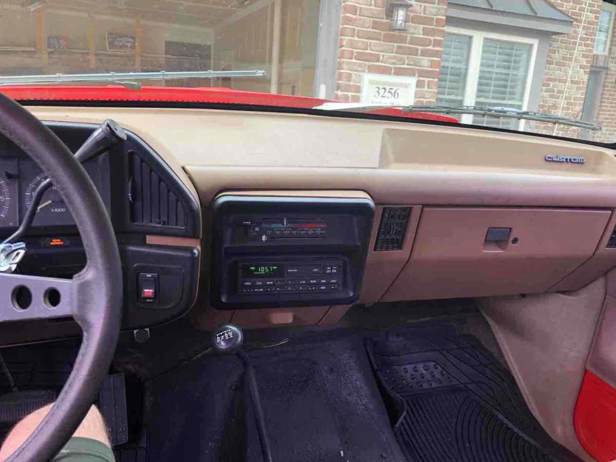 1990 Ford Bronco U100 - photo 7