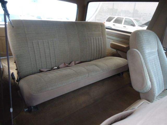 1990 Ford Bronco SUV - photo 12