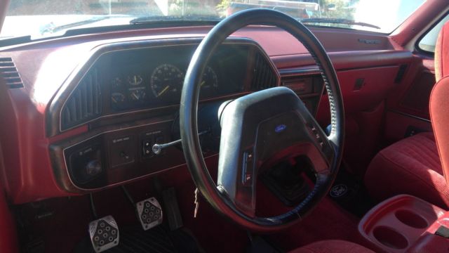 1990 Ford Bronco XLT - photo 9