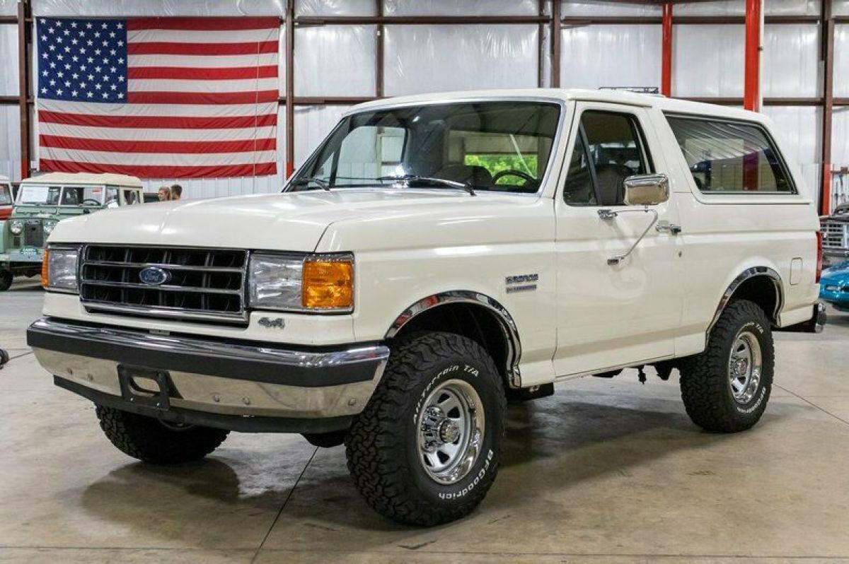 1990 Ford Bronco XLT 66485 Miles Off White SUV 5.8L V8 4-Speed Automatic 1990 Ford Bronco XLT