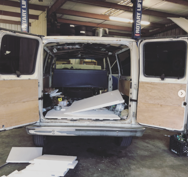 1990 Ford E-Series Van - photo 3