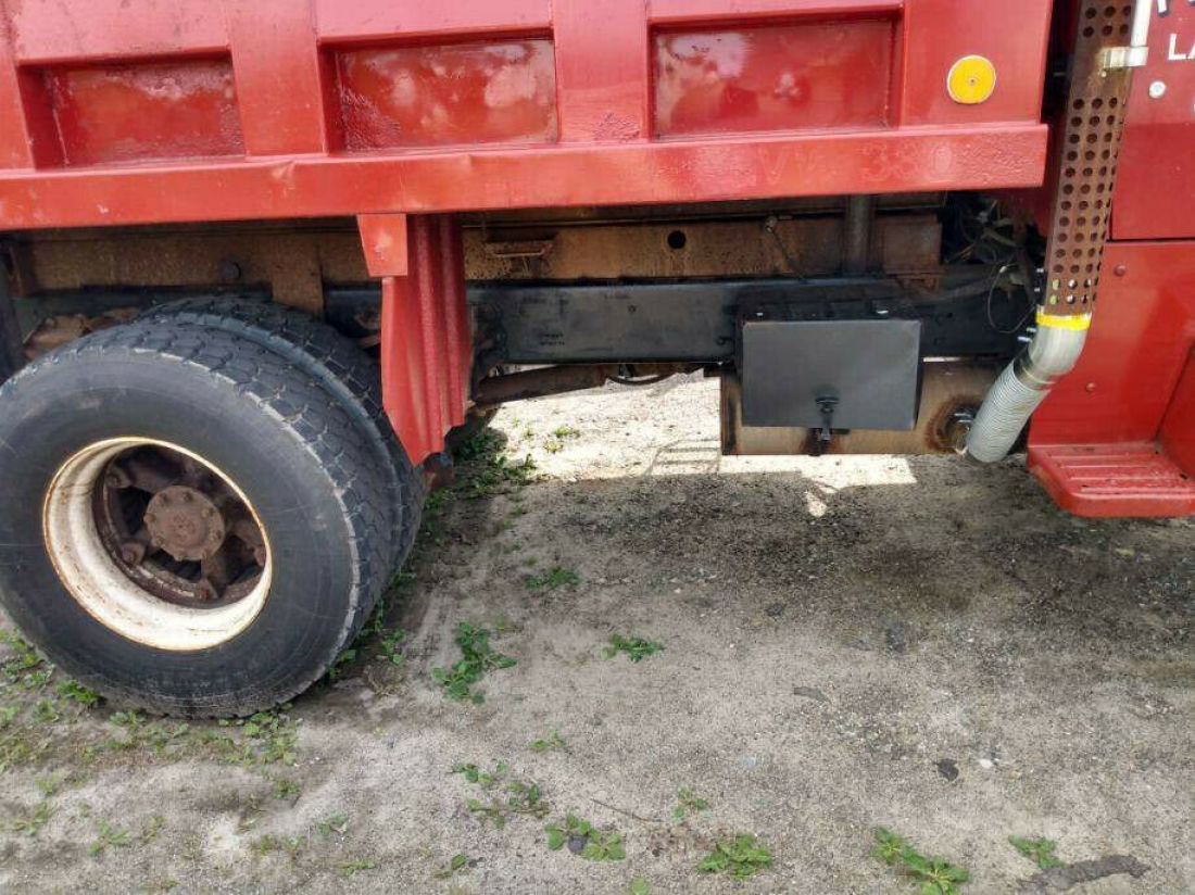 1990 Ford LN8000 - photo 3