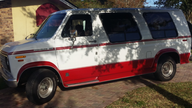 1990 Ford E-Series Van Custom Standard Cargo Van 2-Door - photo 7