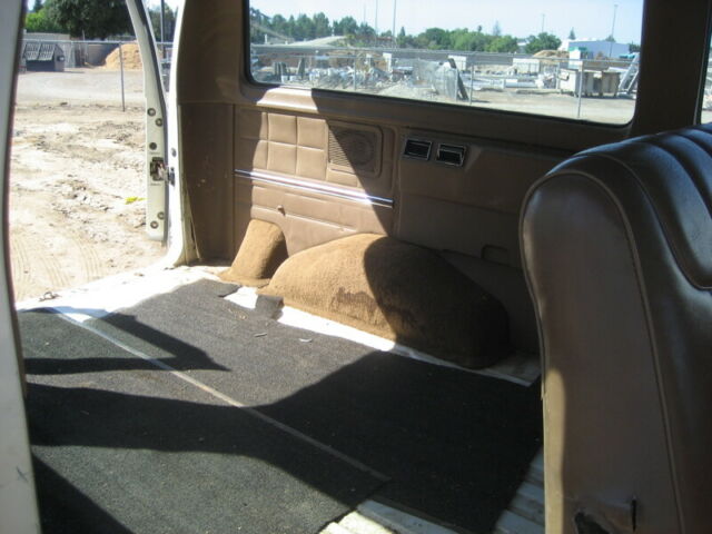 1990 Ford E-Series Van - photo 7
