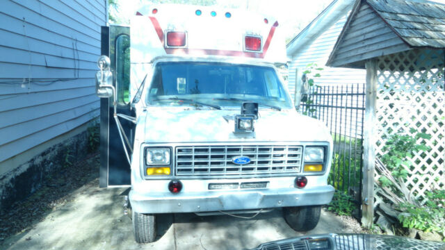 1990 ford e350 command van 7.3 diesel 28 ft 62000 miles 1990 Ford E-Series Van