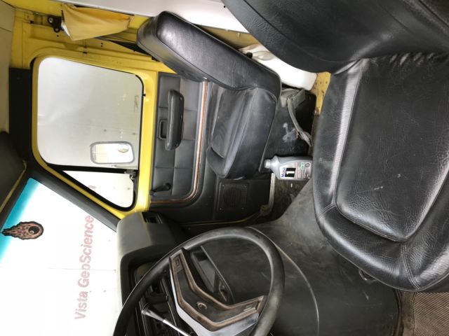 1990 Ford E-Series Van - photo 8