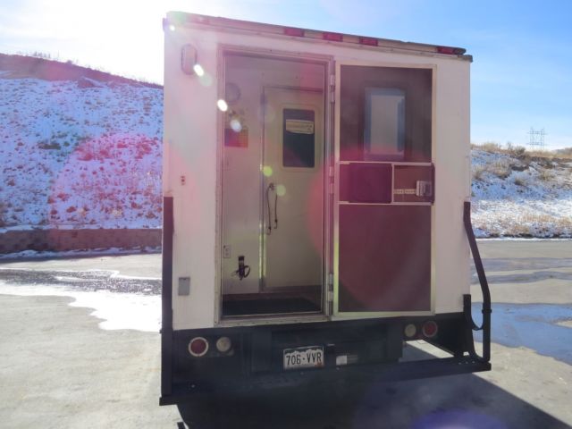 1990 Ford E350 Econoline Box Van - photo 4