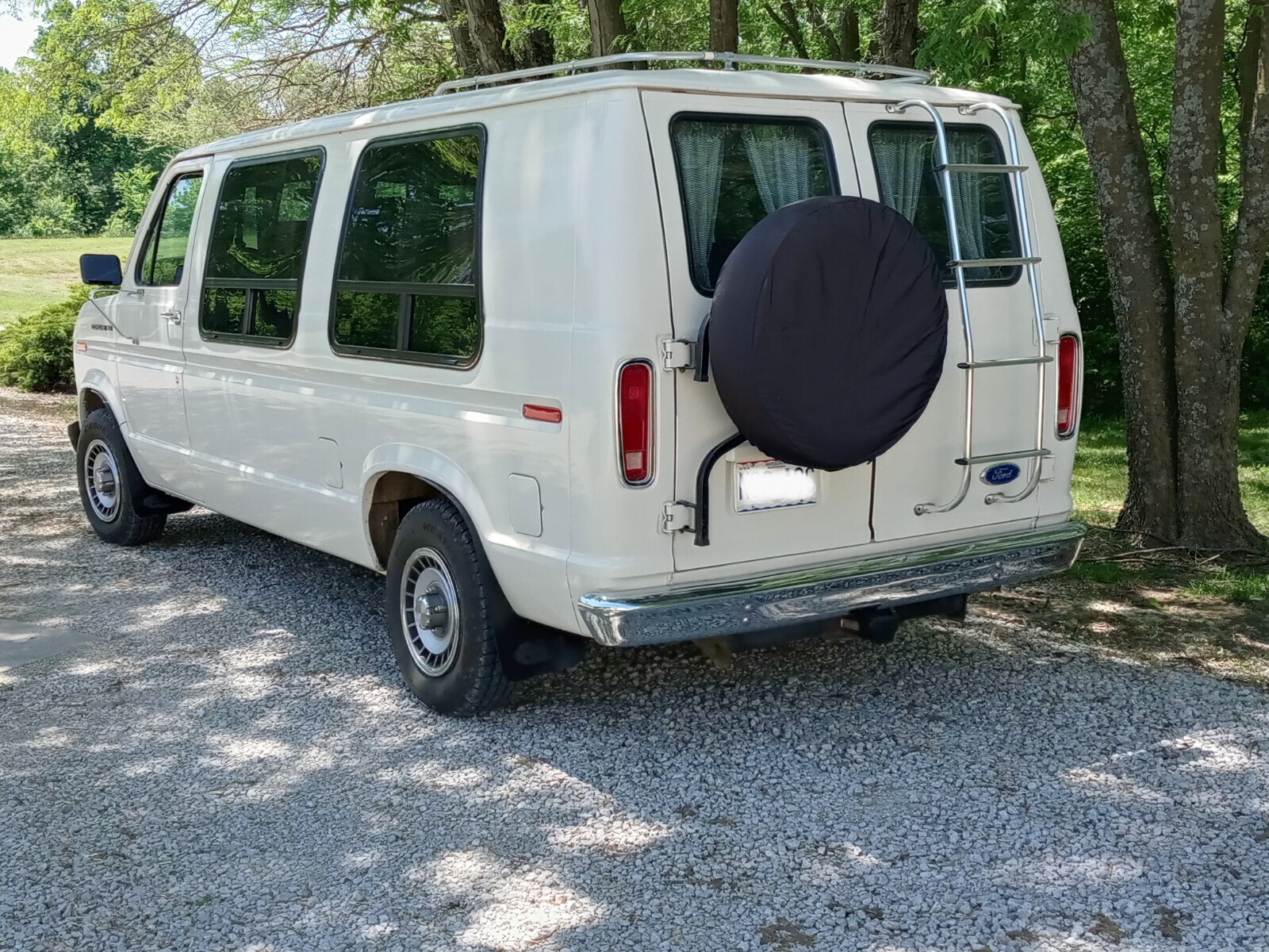 1990 Ford E-Series Van Custom - photo 3