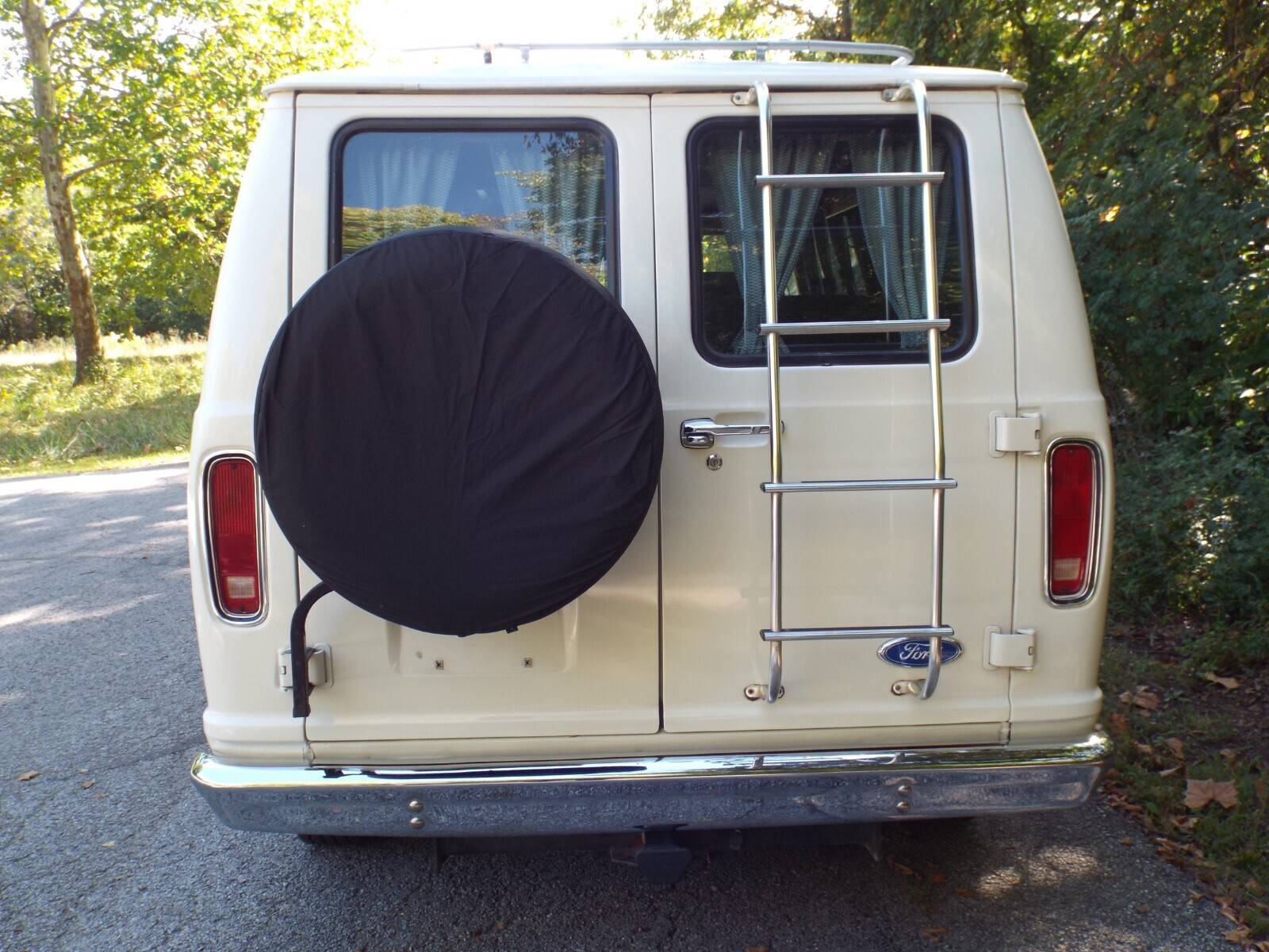 1990 Ford E-Series Van Custom - photo 7