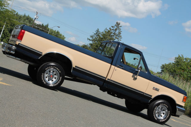 1990 FORD F-150 5.8L 4X4 XLT LARIAT BEAUTIFUL SHAPE CARFAX MUST SEE ONLY 76K! 1990 Ford F-150 Must See Condition, Rare Find, Loaded, 76K!