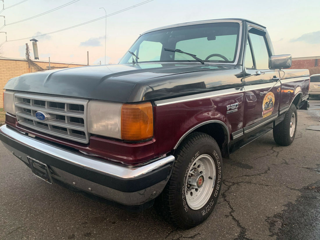 1990 FORD F-150 CUSTOM SIX CYLINDER SHORT BOX 4X2 AUTOMATIC NO RUST NO RESERVE 1990 Ford F-150 CUSTOM