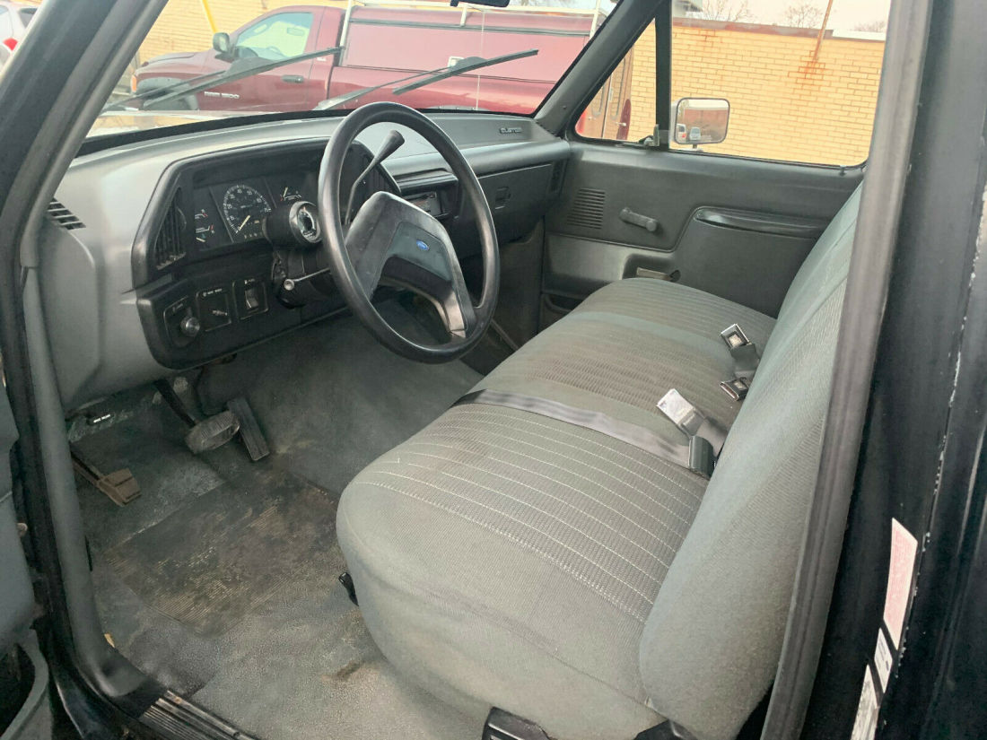 1990 Ford F-150 CUSTOM - photo 9