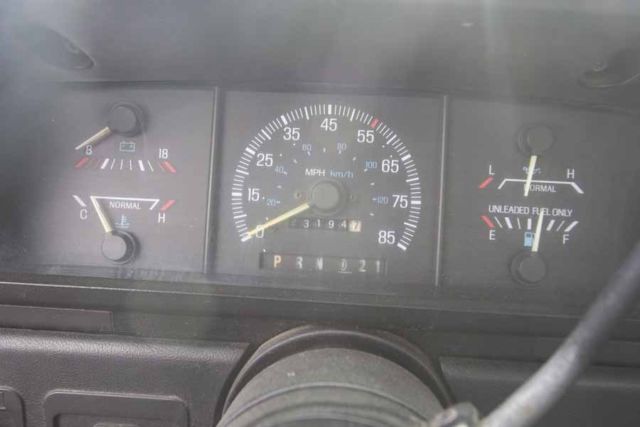 1990 Ford F-150 - photo 7