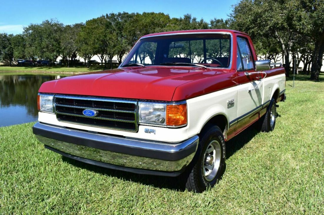 1990 Ford F-150 XLT Lariat 2dr Standard Cab SB - photo 2