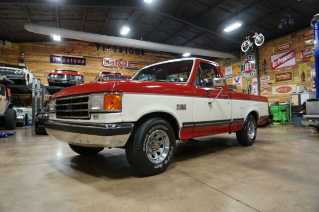 1990 Ford F-150 XLT Lariat 84,571 Miles Red/White 8 Cylinder Engine 5.0L/302 Au 1990 Ford F-150 XLT Lariat