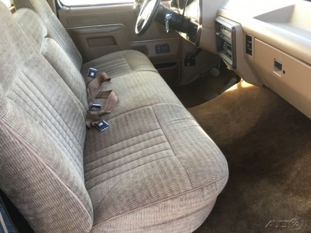 1990 Ford F-150 XL - photo 9