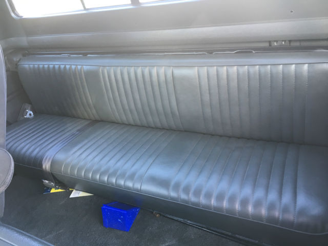 1990 Ford F-250 XLT Lariat 45K Miles No Reserve Auction HD Video - photo 6