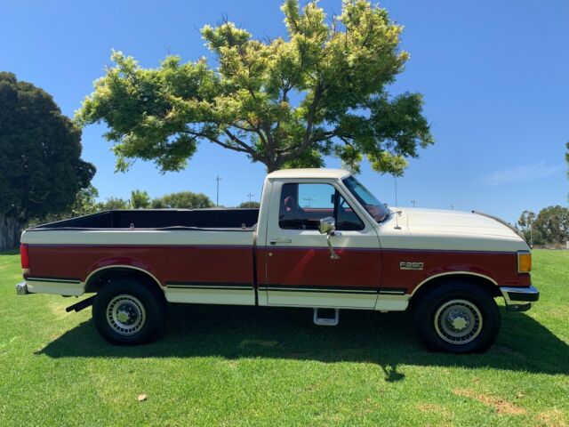 1990 Ford F-250 Lariat XLT - photo 3