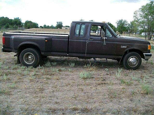 1990 FORD F-350 2 DR. EXTENDED CAB DUALLY LARIAT XLT 1990 Ford F-350